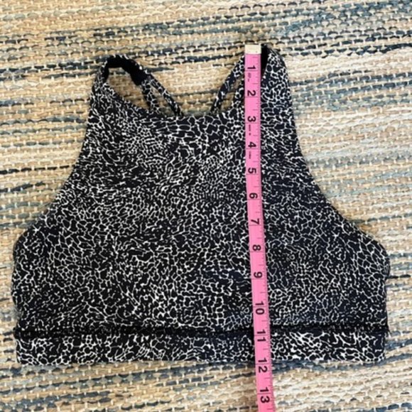 Lululemon Energy High Neck Bra - Size 8 - Picture 6 of 8